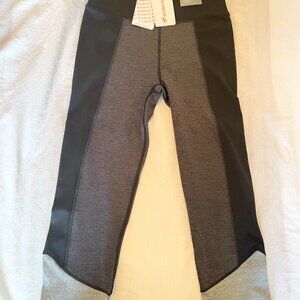 BRAND NEW Grey Crop Length Leggings (Size 2)